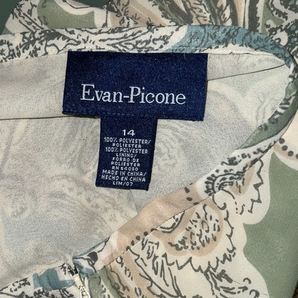 EUC Evan-Picone Asymmetrical Knee-Length Green Paisley Skirt, Size Women’s 14 - Picture 3 of 5